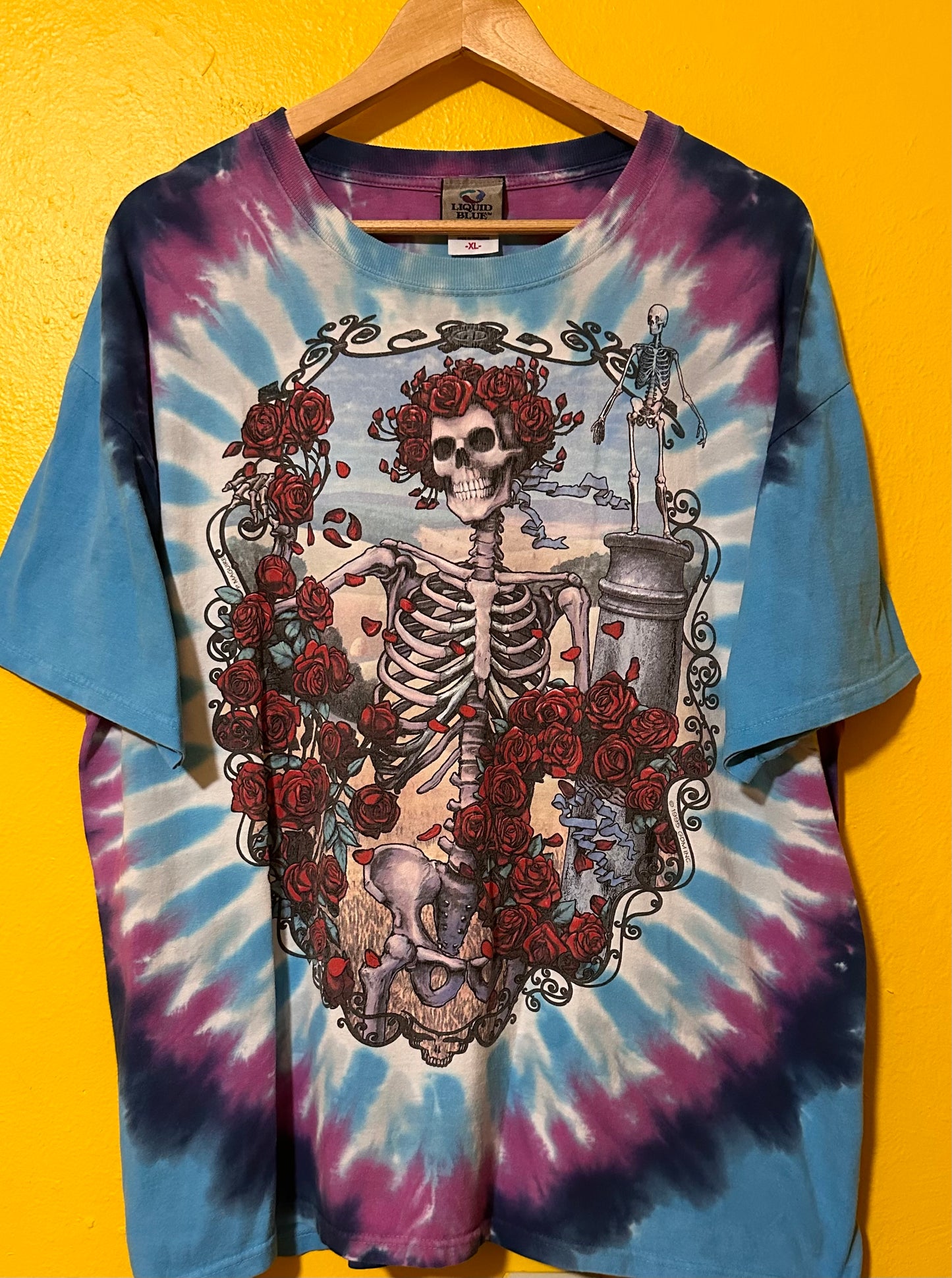 Vintage 2000s Reprint of 1995 Grateful Dead Tee Liquid Blue XL