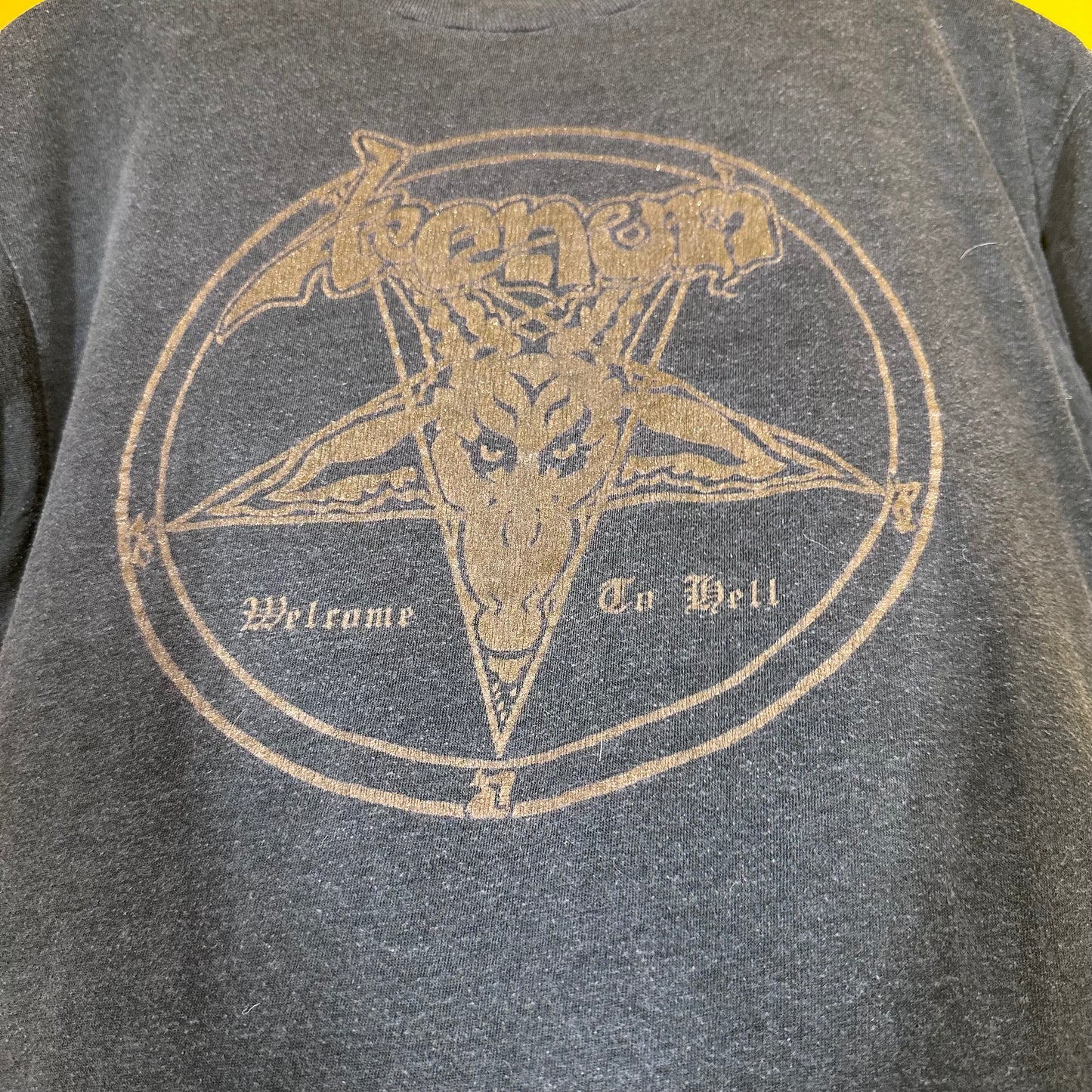 Authentic 1980s Single Stitch Venom Tee Pentagram Sz M Welcome to Hell Authentic