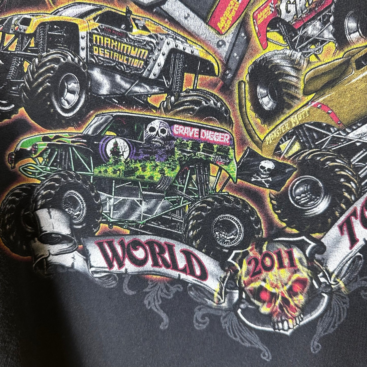 2011 Monster Jam Tee Sz L
