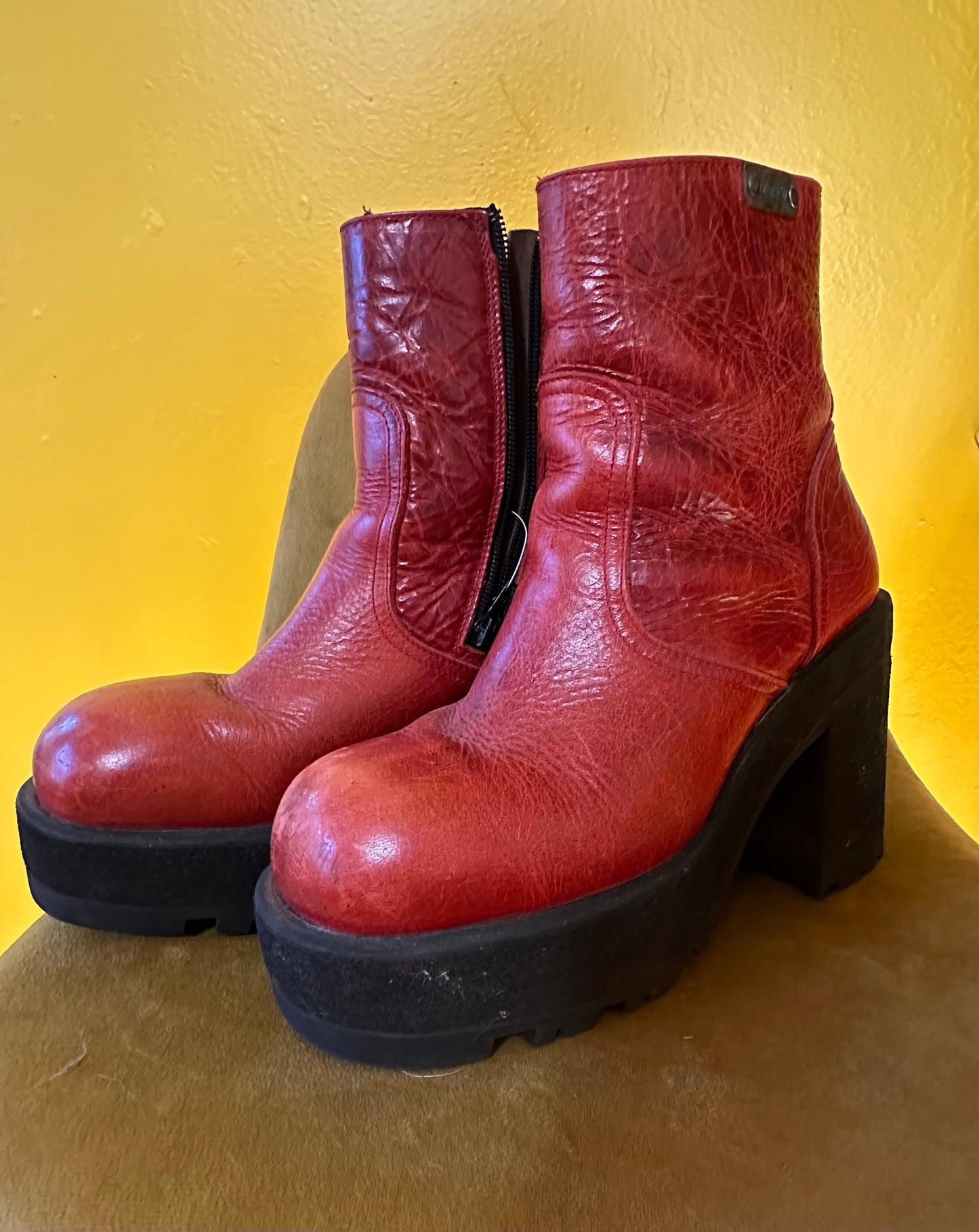 Vintage 1990s Destroy Red Leather Platform Boots Sz 9