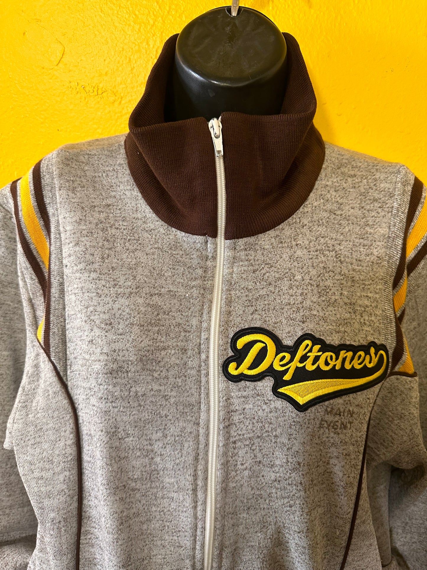 Vintage Main Event Deftones patched zip up Track Jacket M