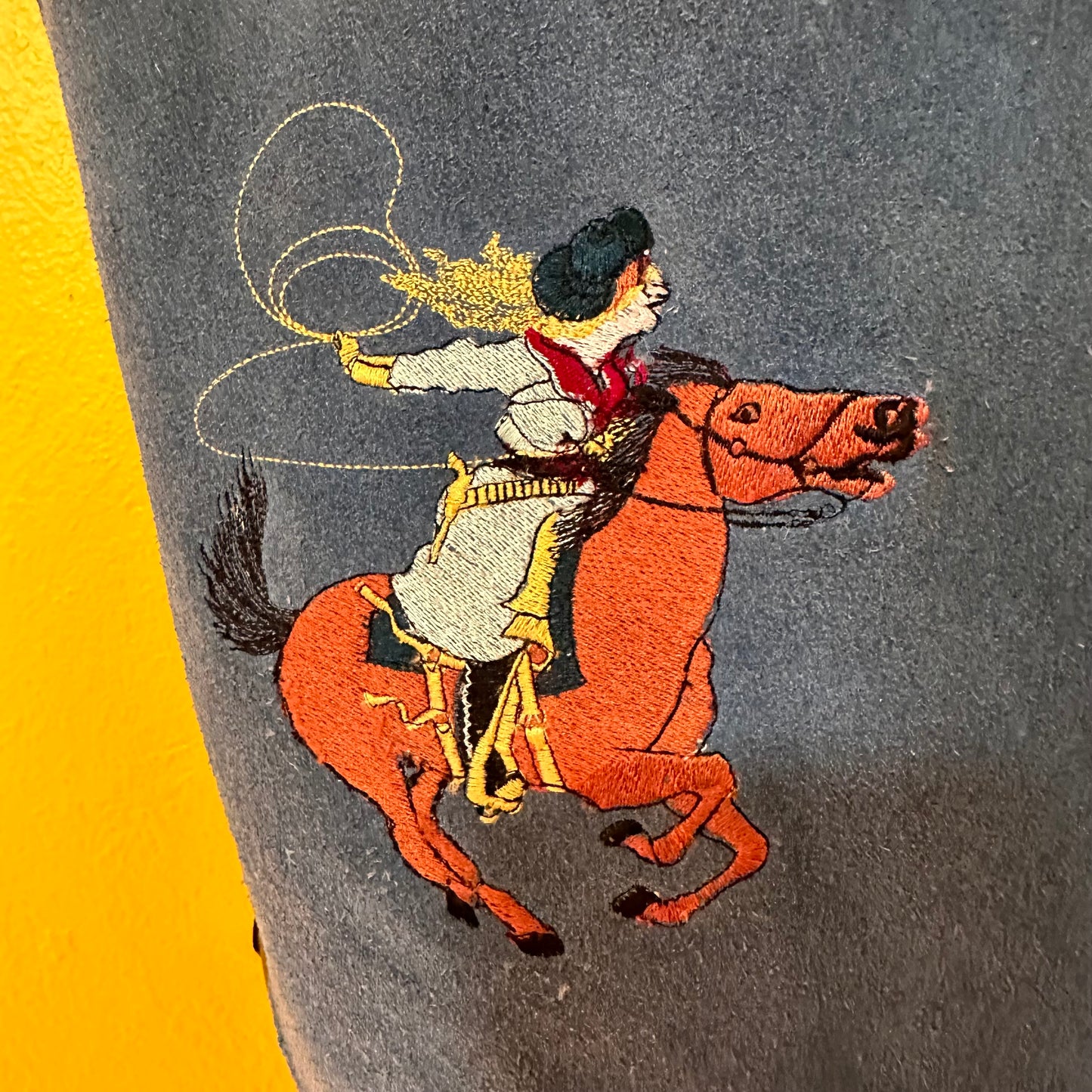Vintage Suede Rodeo Horse Vest Size M