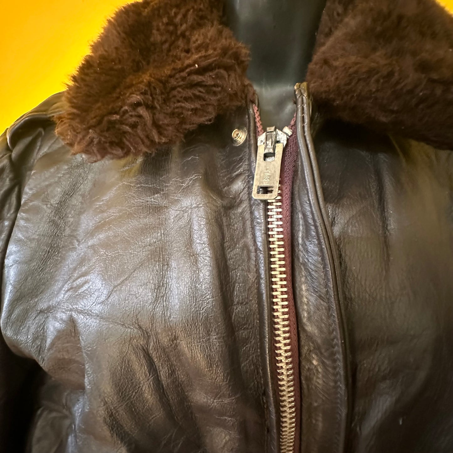 Vintage 1970s Brown Leather Pilot Bomber S M