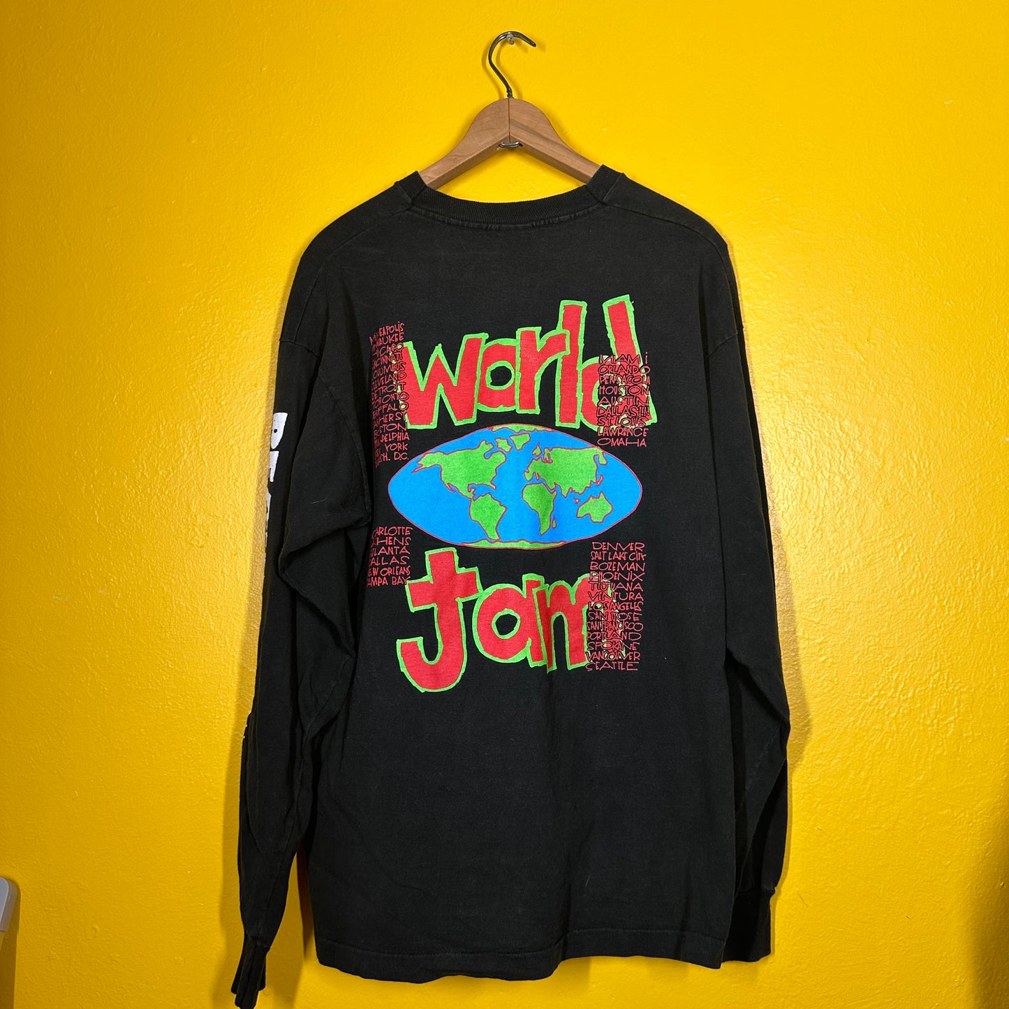 Vintage 1992 Pearl Jam World Jam Long Sleeve Single Stitch Tee Sz XL Fruity Tag