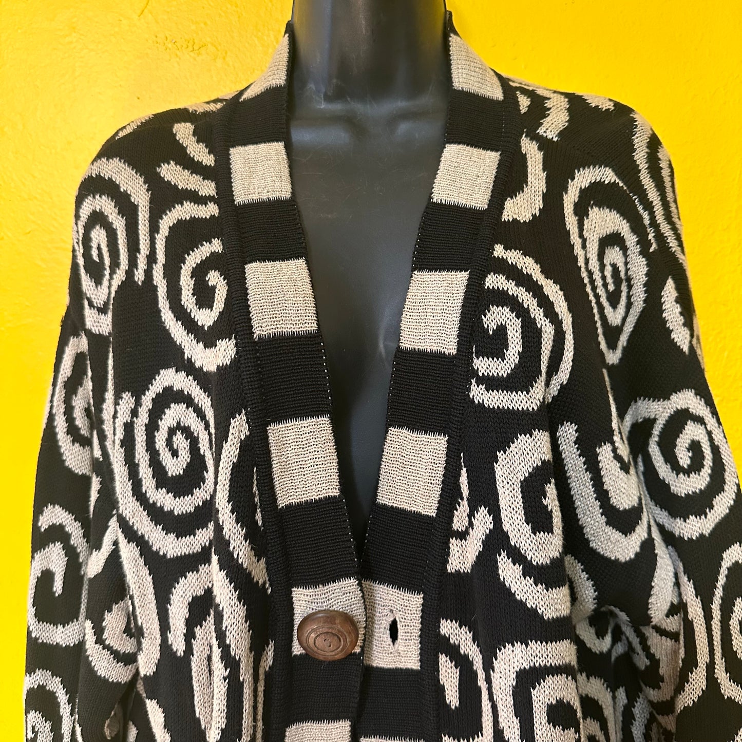 Vintage 1980s Abstract oversized Cardigan S L