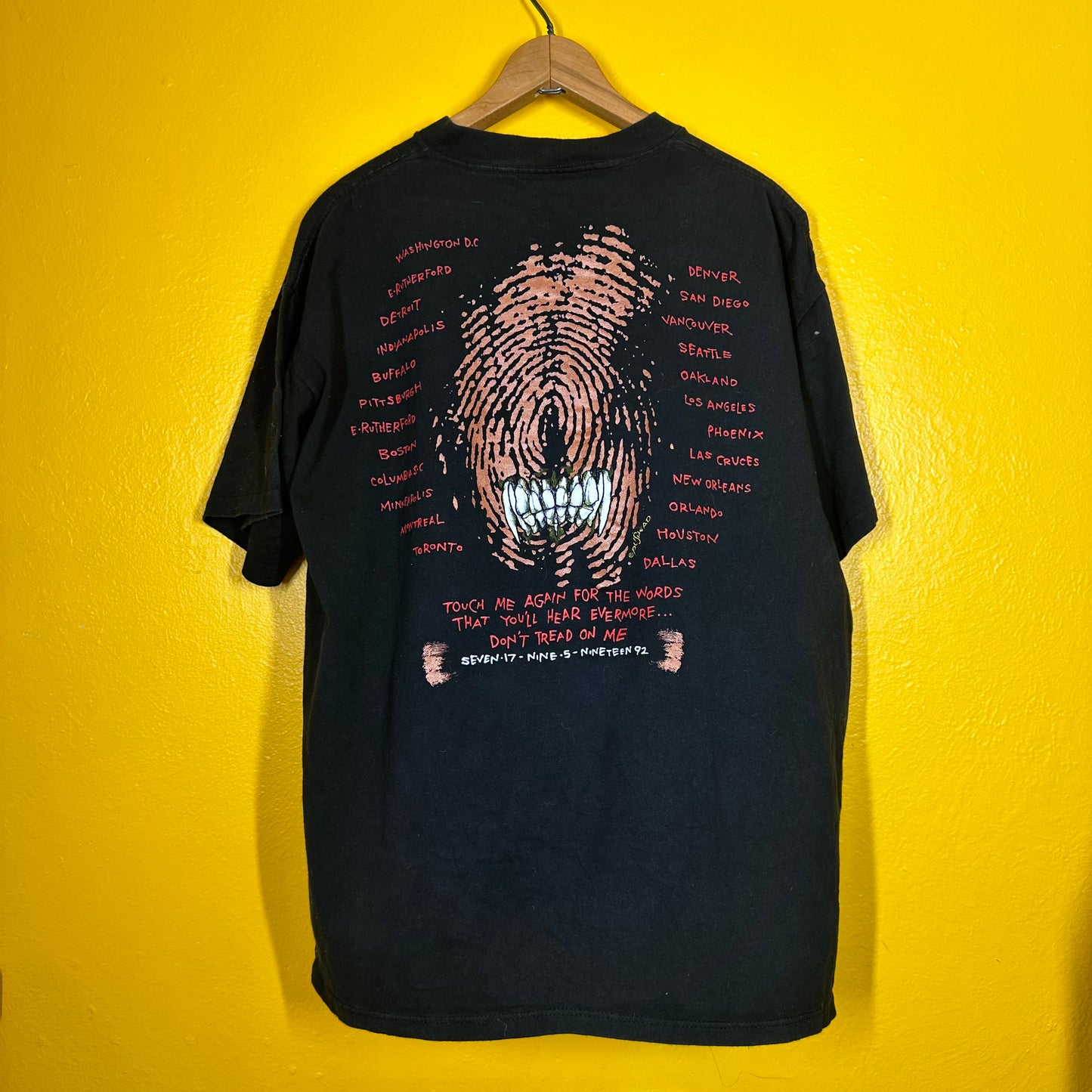 Vintage Metallica Don’t Tread on Me Tour Tee 1991/ 92 Authentic Single Stitch XL Pushead Graphic