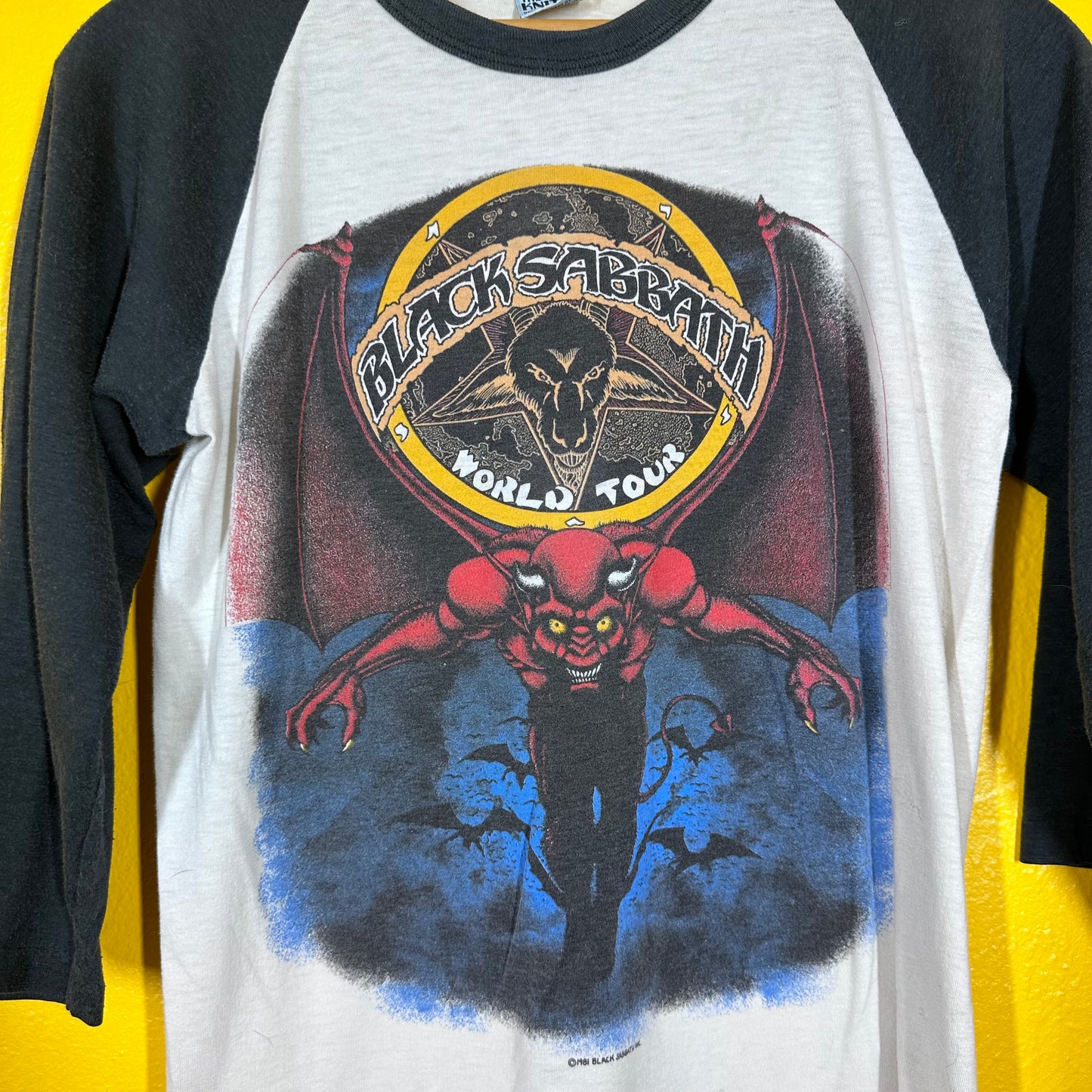 VTG Black Sabbath Raglan size S 1981 World Tour Single Stitch