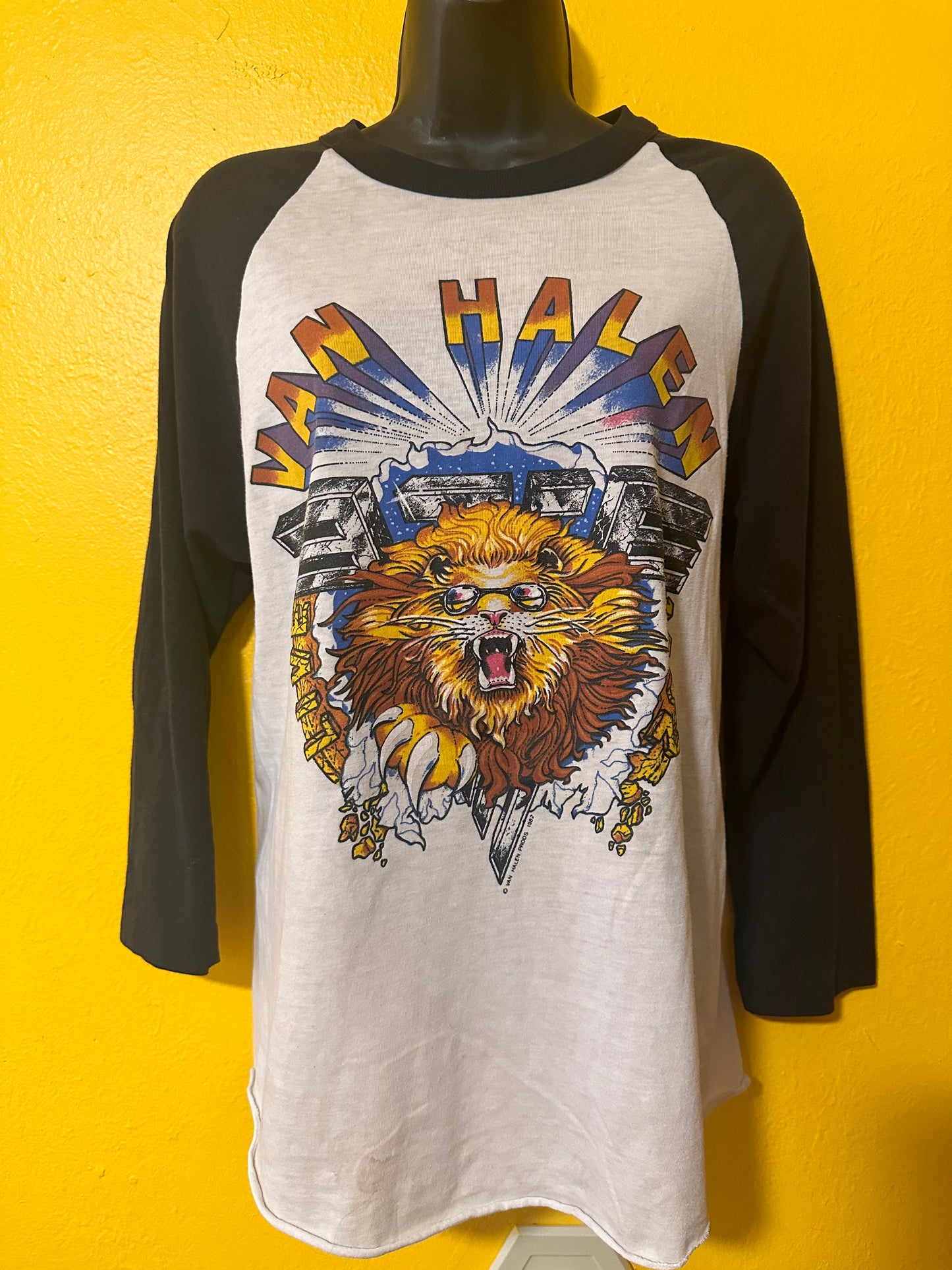 1982 Vintage Van Halen Live Raglan Sz M