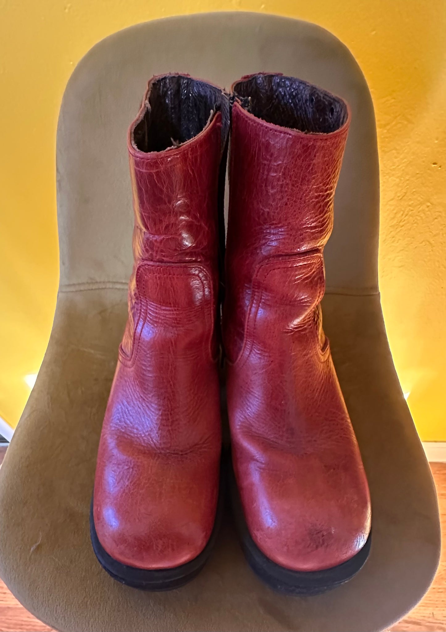 Vintage 1990s Destroy Red Leather Platform Boots Sz 9