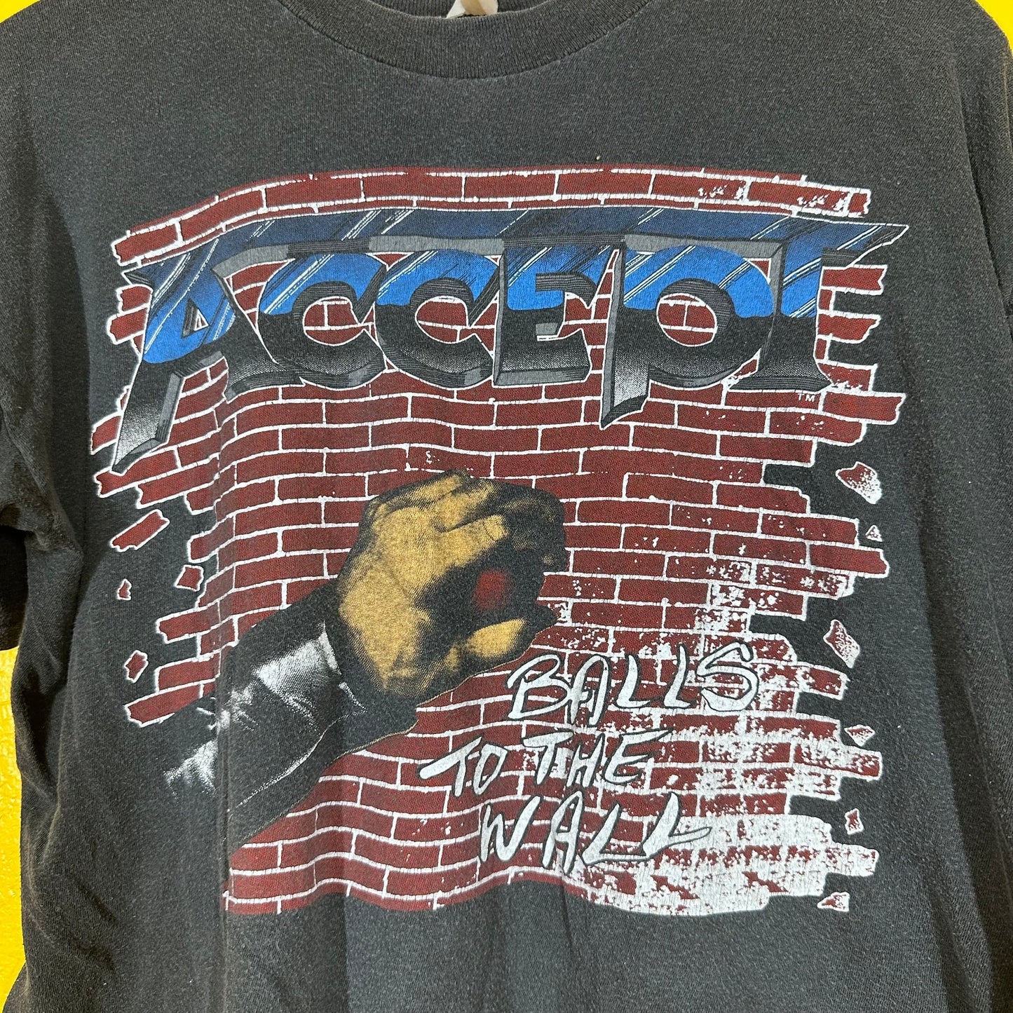 Vtg RARE Accept Metal Tee 1980s Single Stitch Sz M 1984 Tour Double sided