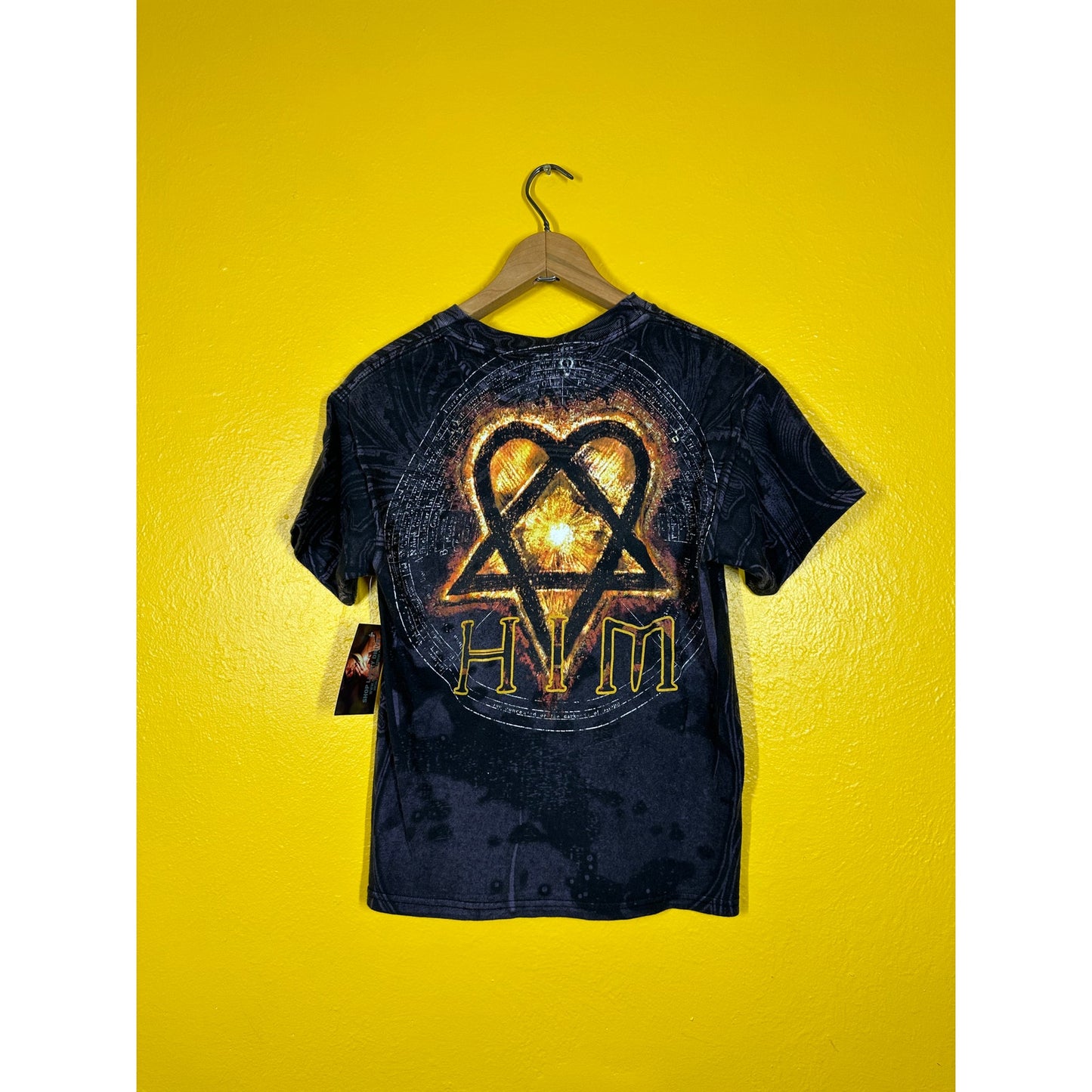 HIM Vtg 90s T shirt Sz S Goth Heartagram Metal Ville Valo AOP