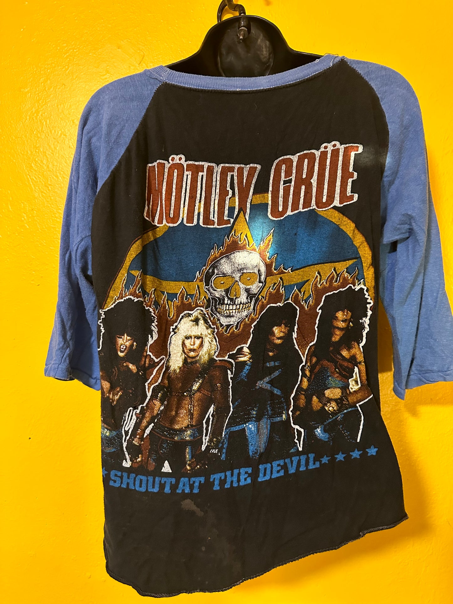 Vintage 1980s Ozzy Osbourne / Motley Crue Raglan M