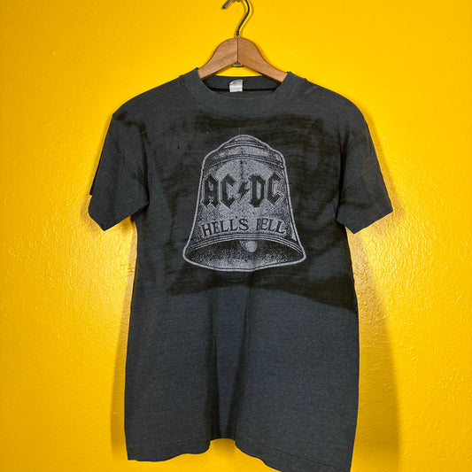 VTG Original AC/DC Hells Bells Parking lot Boot Tee 1980s single stitch Metal Tee