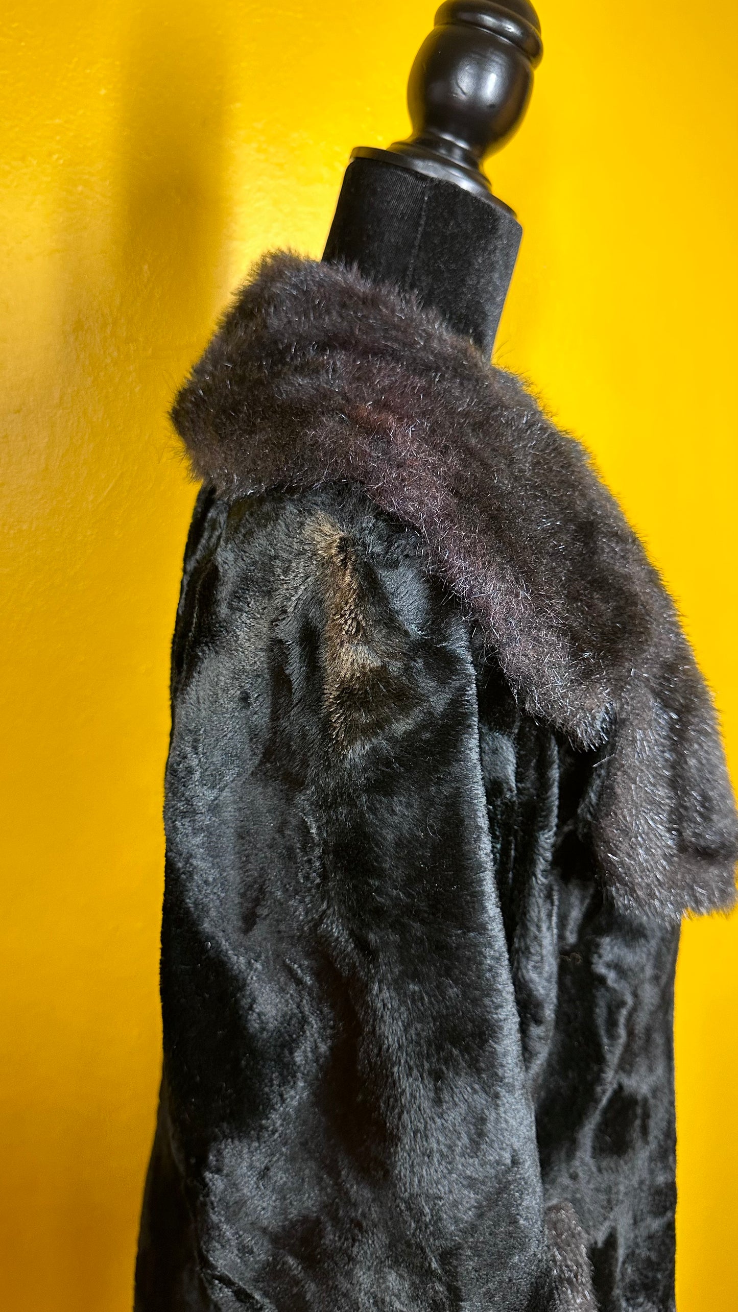 1970s Double Breasted Faux fur coat L