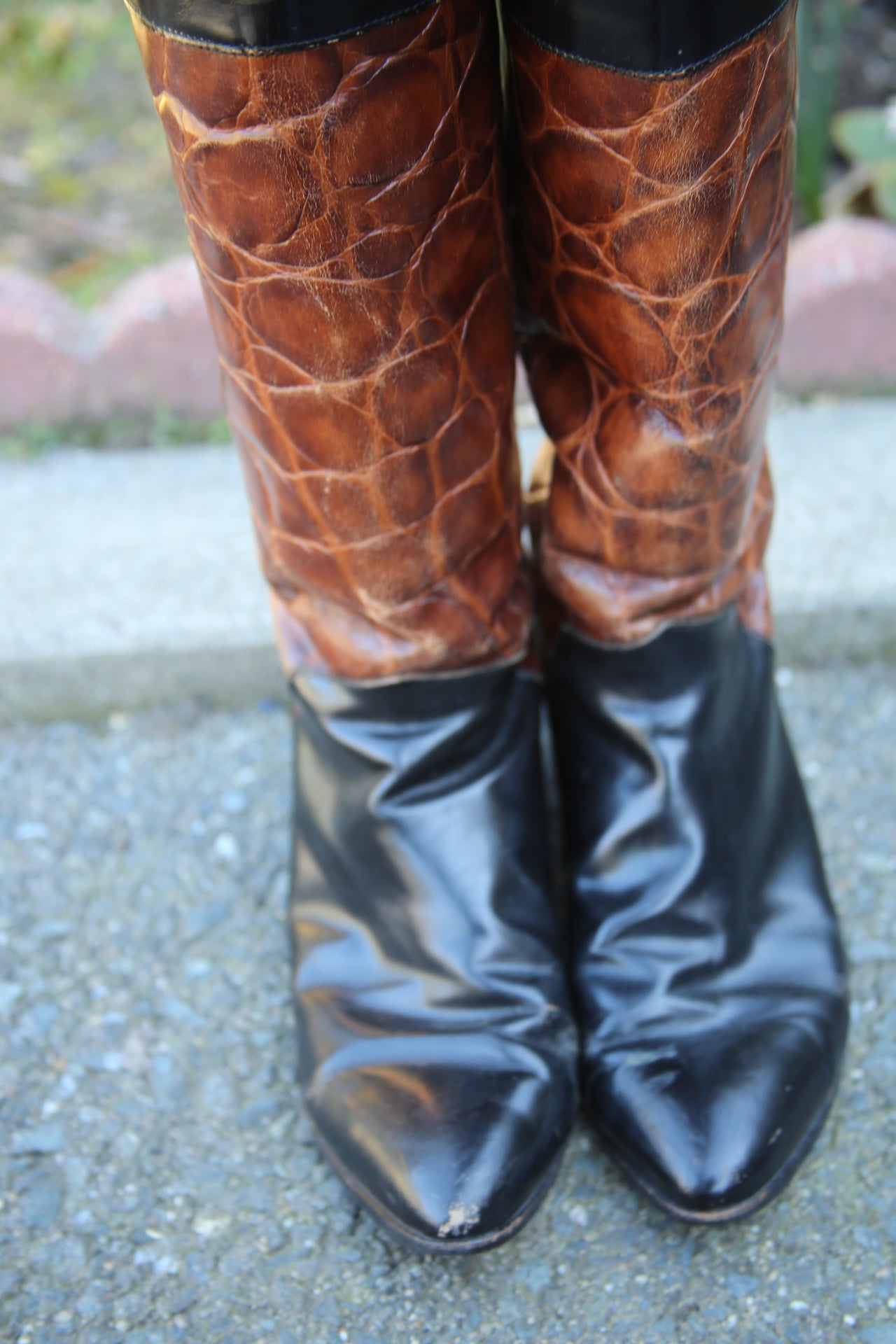 Giraffe Printed Leather Riding boots 8.5
